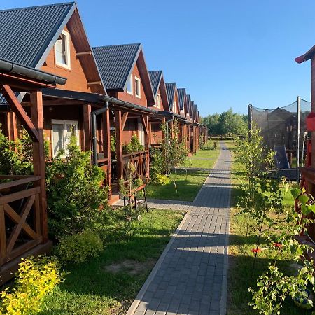 Pod Debami Wicie- Domki Drewniane Nad Morzem Wicie  Kültér fotó